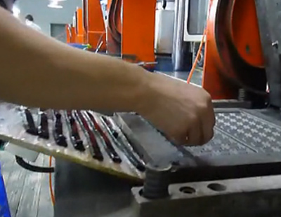 汽車(chē)車(chē)窗控制器P+R按鍵生產(chǎn)加工視頻